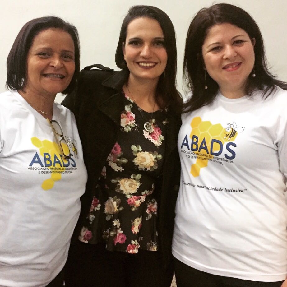 Viviane Saccomandi Bispo Iranildo Souza ABADS presidente da ABADS Rose Amorim, Joyce Henriques (coordenadora clínica)